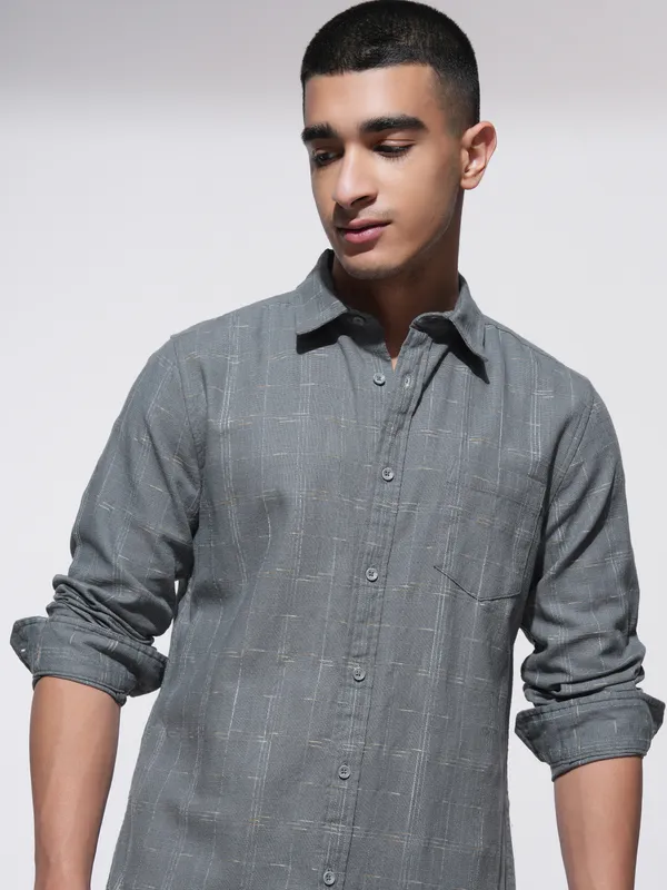 Highlander Men Grey Checked Slim Fit Casual Shirt
