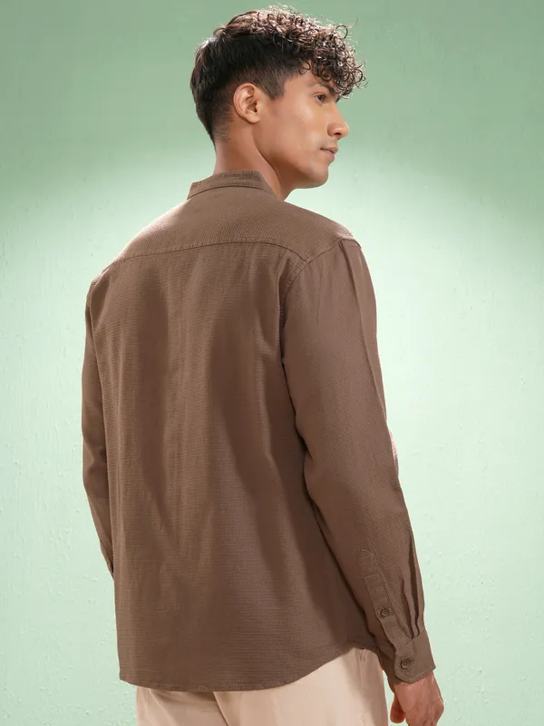 Highlander Men Coffee Brown Self Design Relaxed Fit Casual Shirt
