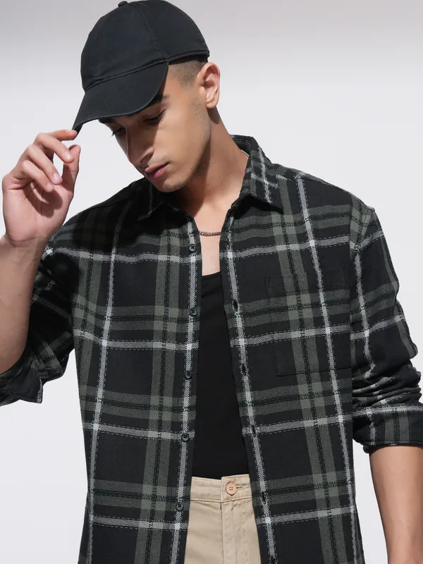 Highlander Men Black Checked Relaxed Fit Casual Shirt