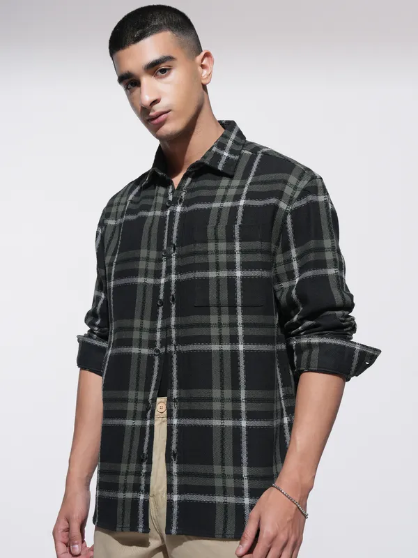 Highlander Men Black Checked Relaxed Fit Casual Shirt