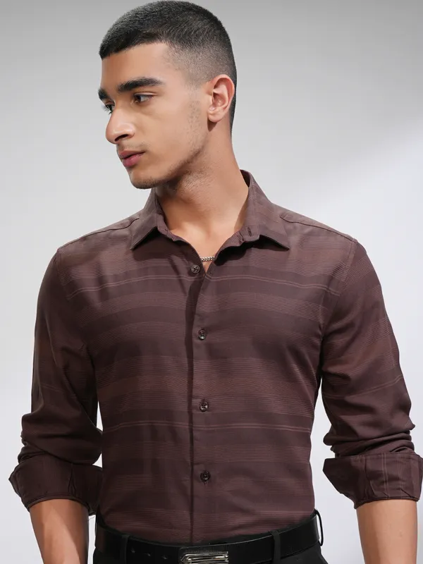 Highlander Men Coffee Brown Striped Slim Fit Casual Shirt