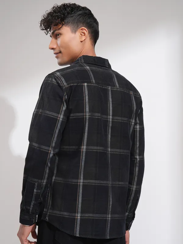 Men Slim Fit Casual Shirt