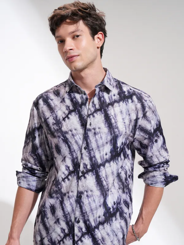 Highlander Men Purple Printed Relaxed Fit Casual Shirt