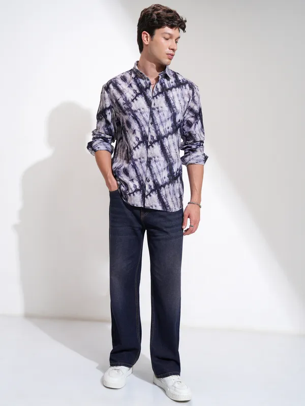 Highlander Men Purple Printed Relaxed Fit Casual Shirt