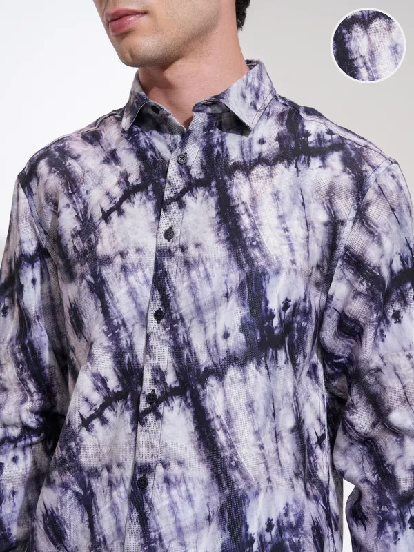 Highlander Men Purple Printed Relaxed Fit Casual Shirt