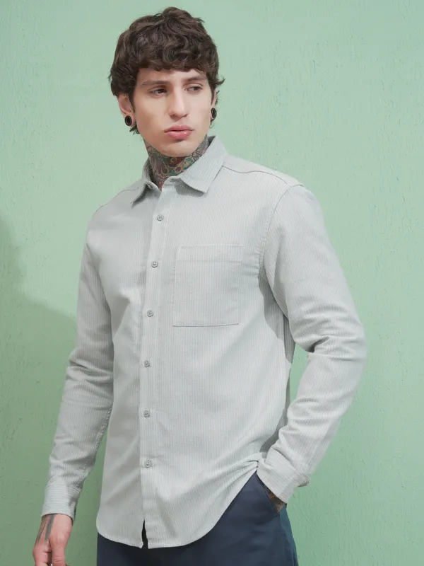 Highlander Men Green Striped Slim Fit Casual Shirt
