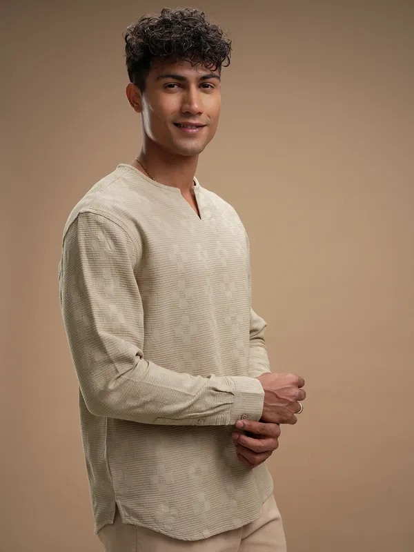 Highlander Men Beige Self Design Relaxed Fit Casual Shirt