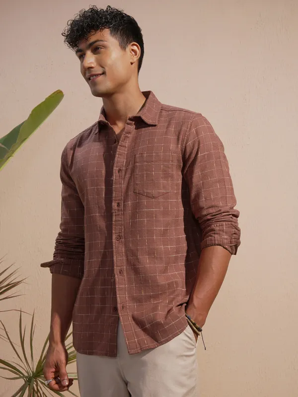 Highlander Men Rust Checked Slim Fit Casual Shirt