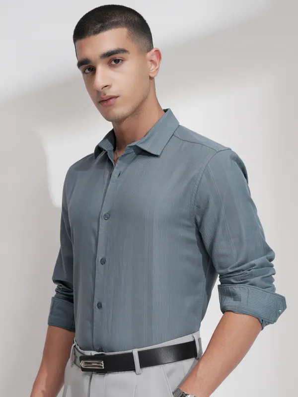 Highlander Men Teal Self Design Slim Fit Casual Shirt