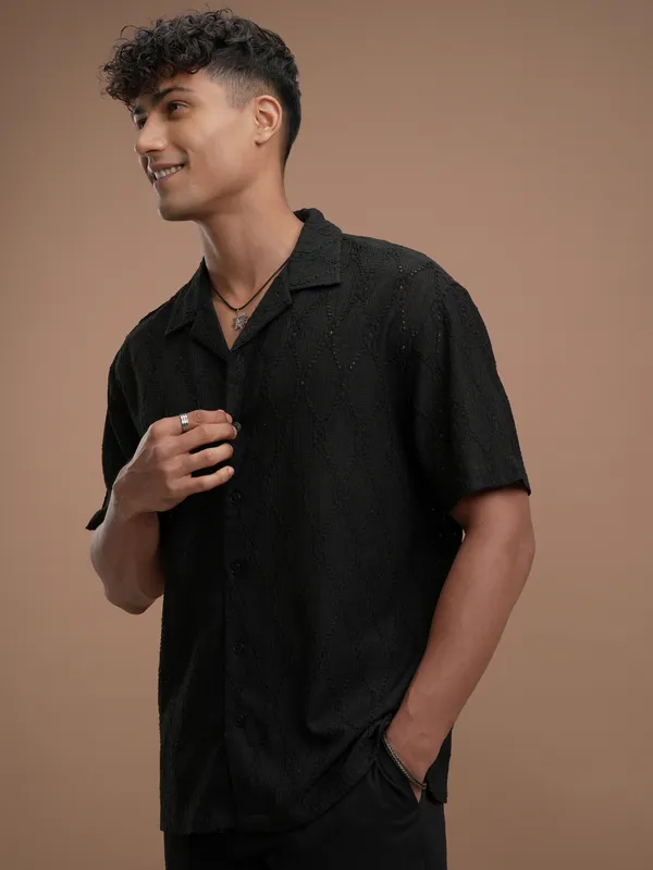 Highlander Men Black Relaxed Fit Casual Shirt