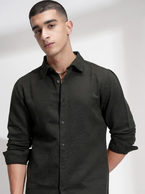 Highlander Men Olive Self Design Slim Fit Casual Shirt
