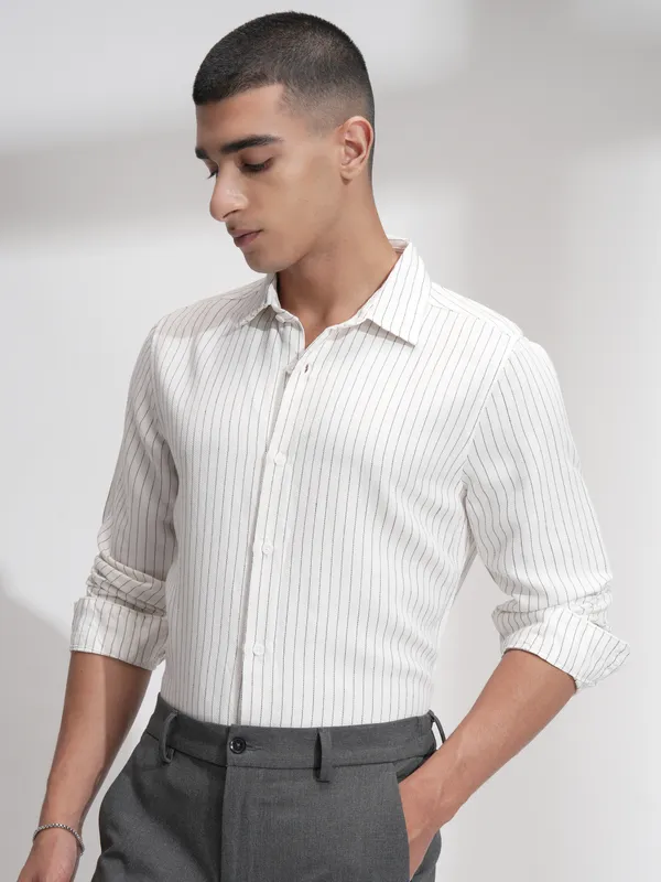 Highlander Men White Striped Slim Fit Casual Shirt