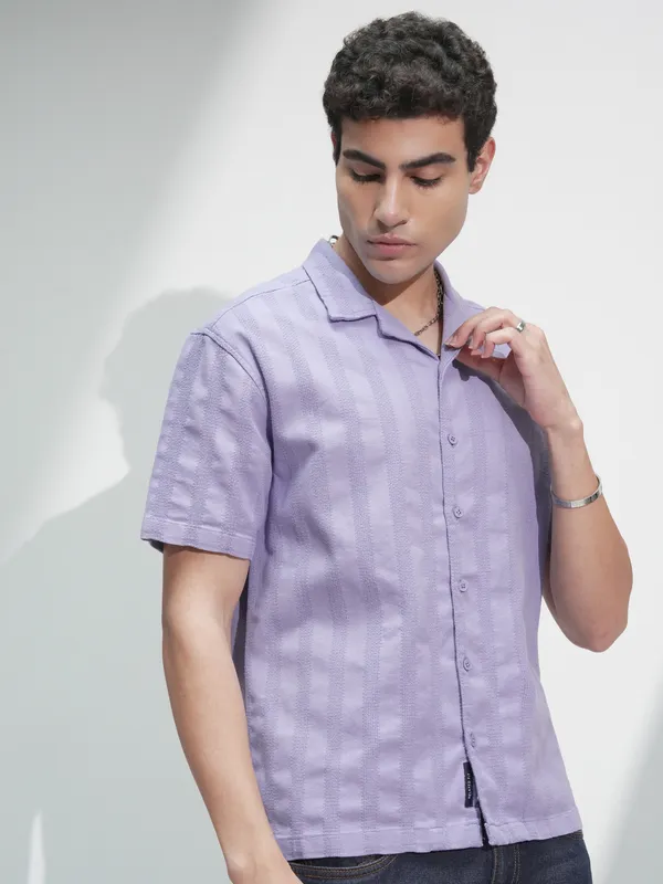 Highlander Men Lavender Self Design Relaxed Fit Casual Shirt