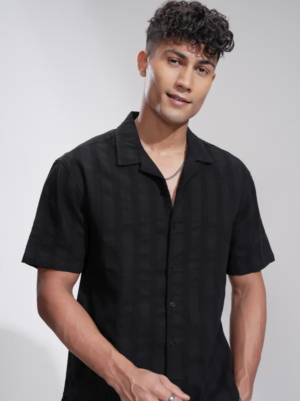 Men Relaxed Fit Casual Shirt