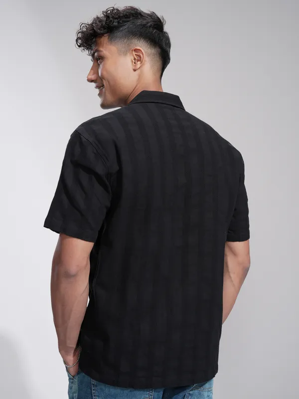 Highlander Men Black Striped Relaxed Fit Casual Shirt