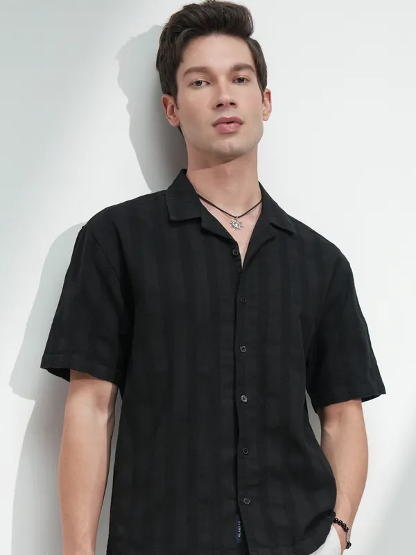 Men Relaxed Fit Casual Shirt