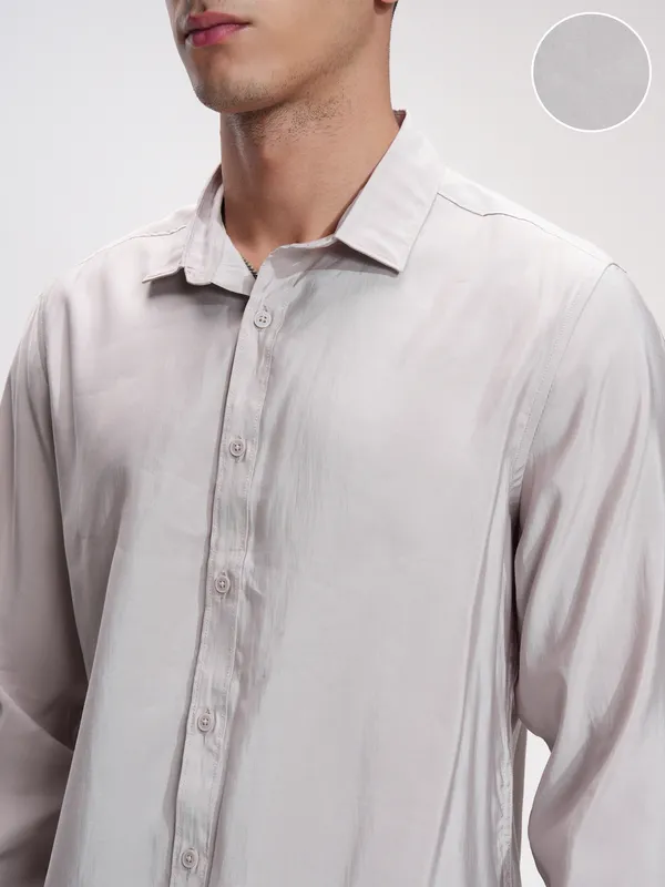 Highlander Men Grey Self Design Slim Fit Casual Shirt
