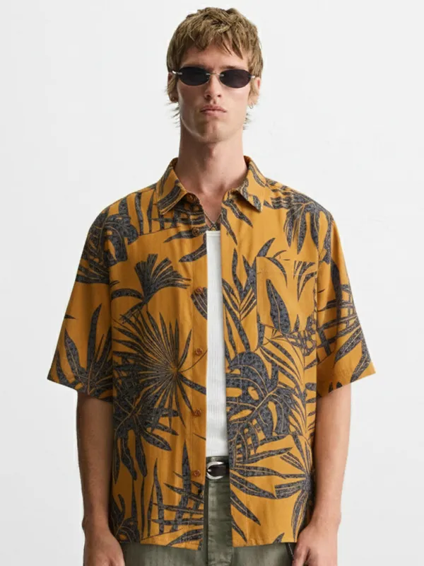 Highlander Men Orange Printed Relaxed Fit Casual Shirt