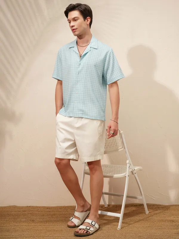 Highlander Men Blue Checked Boxy Fit Casual Shirt