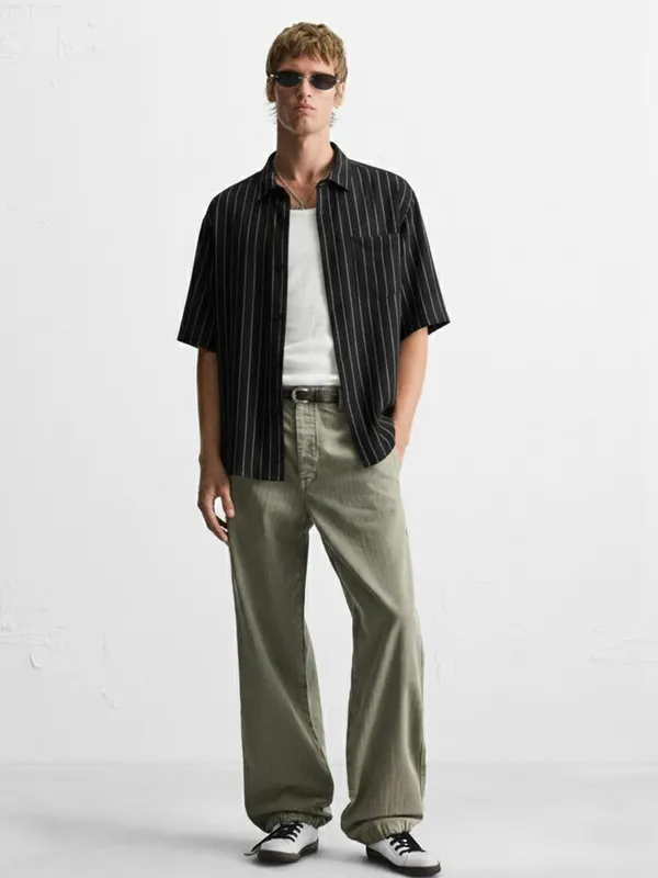 Highlander Men Black Striped Relaxed Fit Casual Shirt