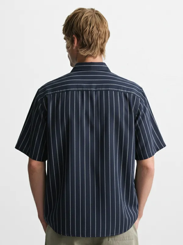 Highlander Men Blue Striped Relaxed Fit Casual Shirt