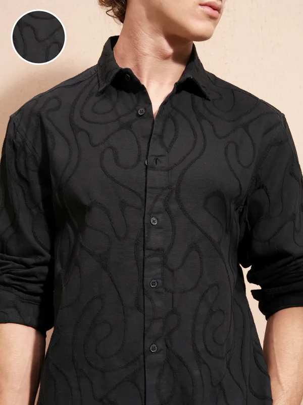 Highlander Men Black Self Design Relaxed Fit Casual Shirt