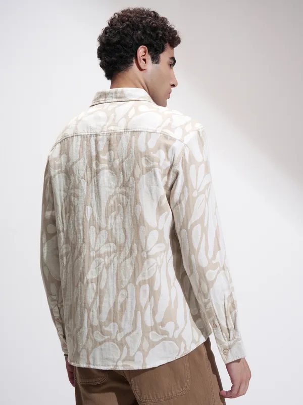 Highlander Men Blue Self Design Relaxed Fit Casual Shirt