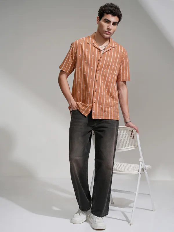 Highlander Men Rust Printed Relaxed Fit Casual Shirt