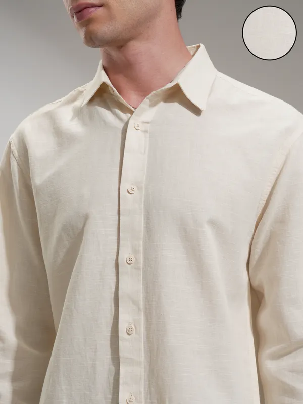 Highlander Men Blue Self Design Relaxed Fit Casual Shirt