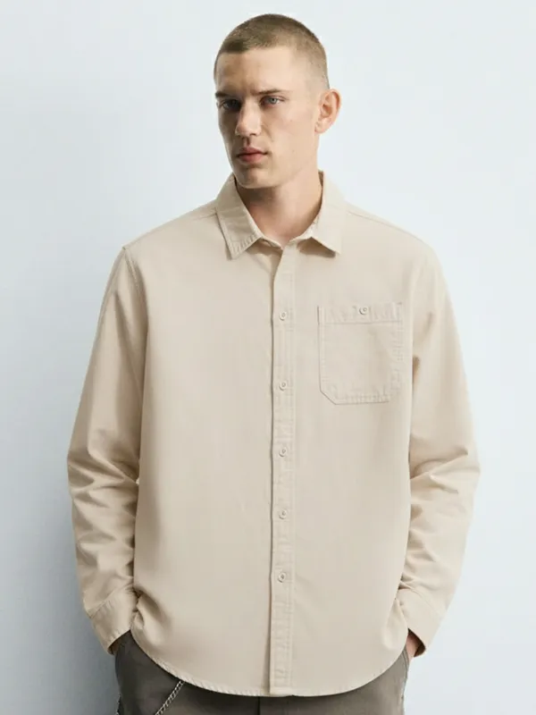 Highlander Men Cream Self Design Relaxed Fit Casual Shirt