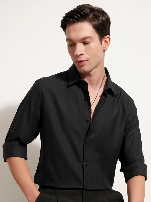 Highlander Men Black Self Design Slim Fit Casual Shirt