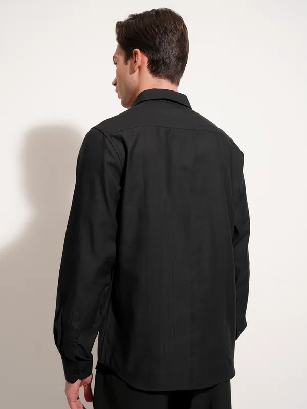 Highlander Men Black Self Design Slim Fit Casual Shirt