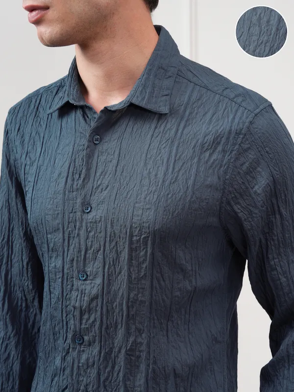 Highlander Men Teal Textured Slim Fit Casual Shirt