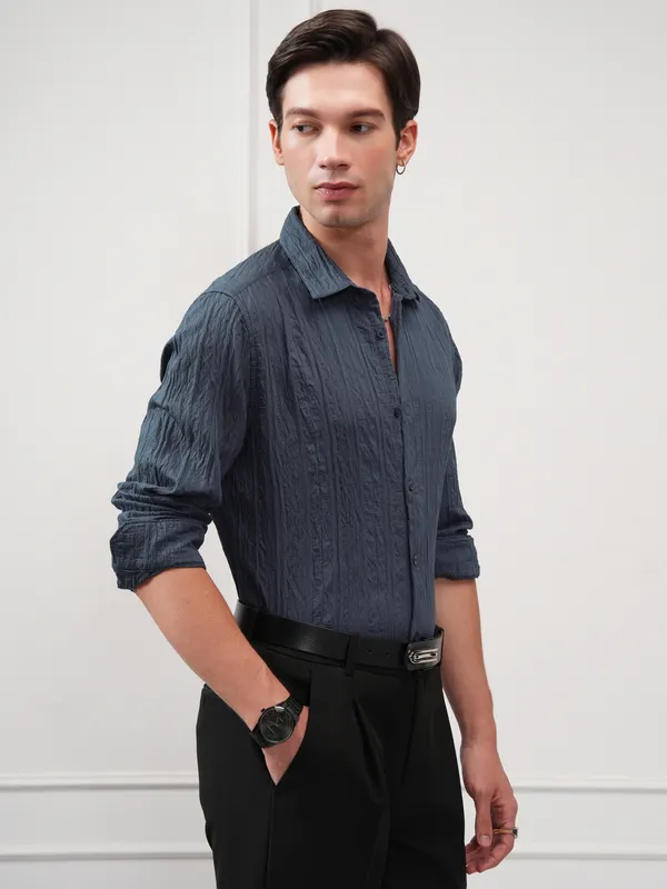 Highlander Men Teal Textured Slim Fit Casual Shirt