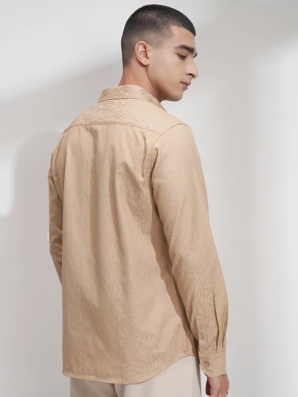 Highlander Men Beige Self Design Slim Fit Casual Shirt