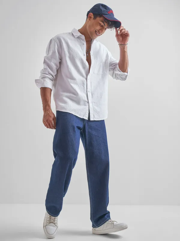 Highlander Men White Self Design Relaxed Fit Casual Shirt