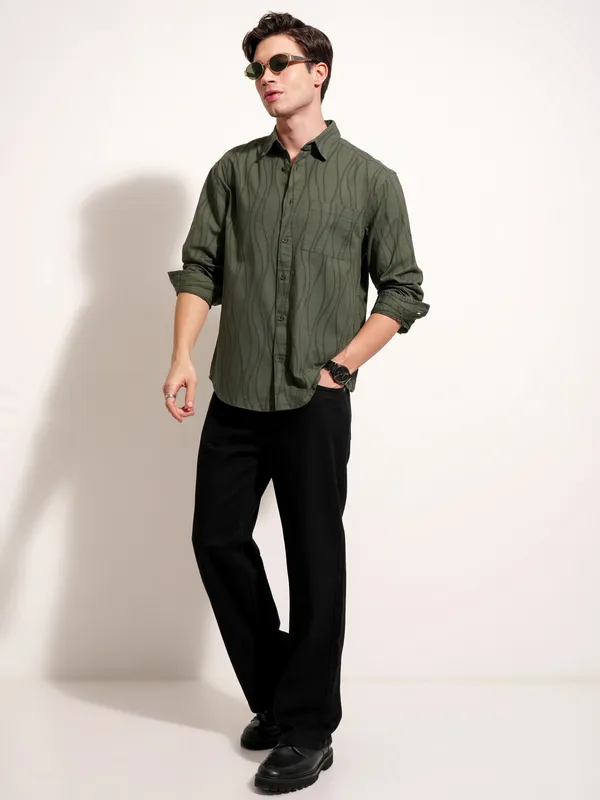 Highlander Men Olive Self Design Relaxed Fit Casual Shirt