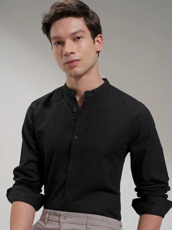 Highlander Men Black Self Design Slim Fit Casual Shirt