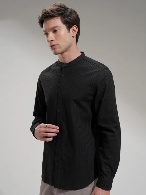 Highlander Men Black Self Design Slim Fit Casual Shirt