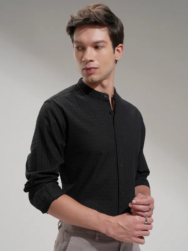 Highlander Men Black Self Design Slim Fit Casual Shirt