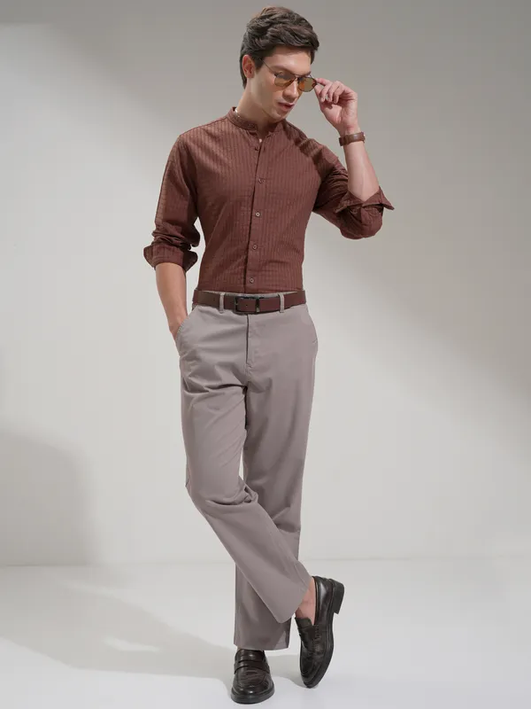 Highlander Men Brown Self Design Slim Fit Casual Shirt