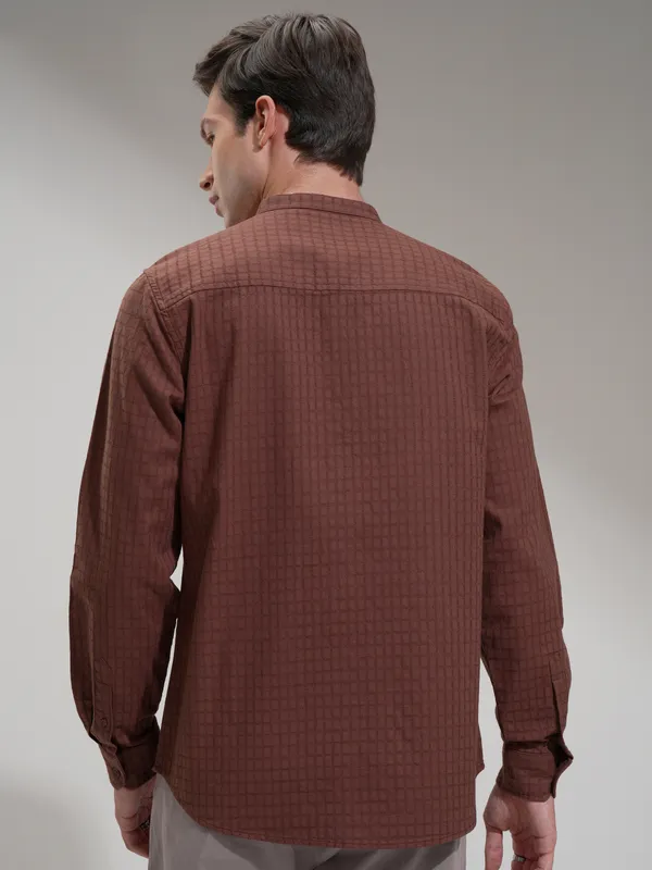Highlander Men Brown Self Design Slim Fit Casual Shirt