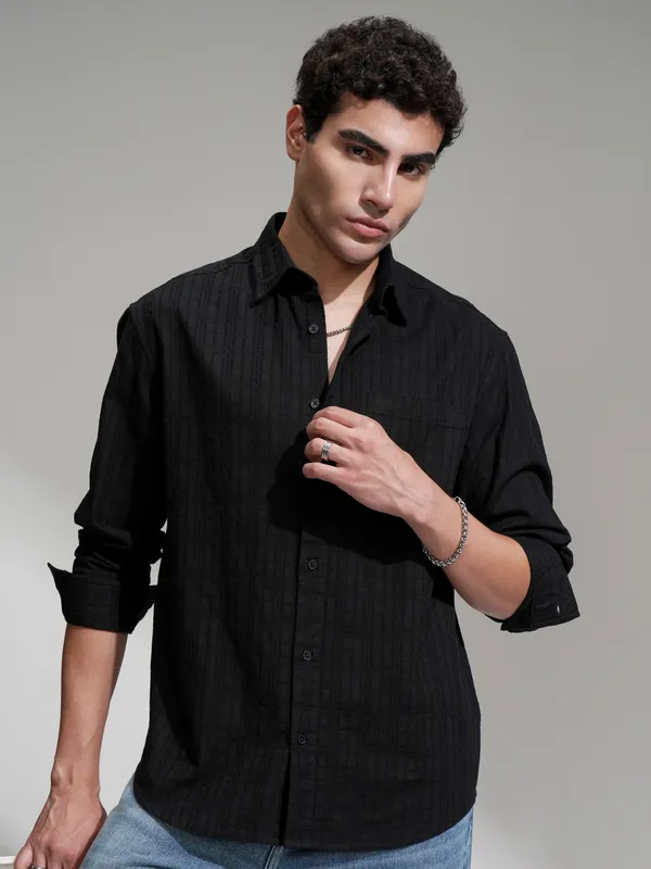 Men Relaxed Fit Casual Shirt