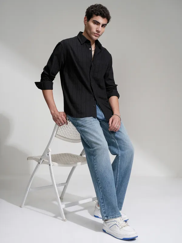Highlander Men Black Checked Relaxed Fit Casual Shirt