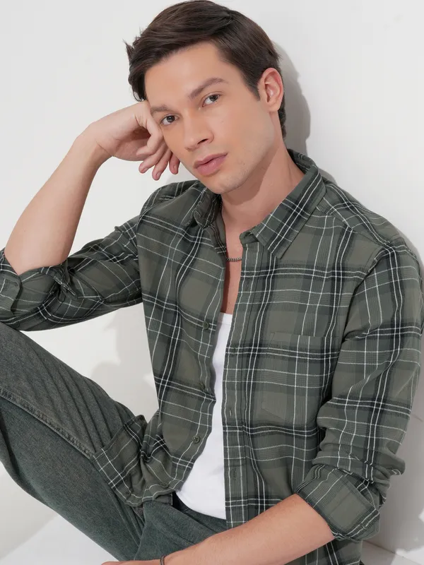 Highlander Men Olive Checked Slim Fit Casual Shirt