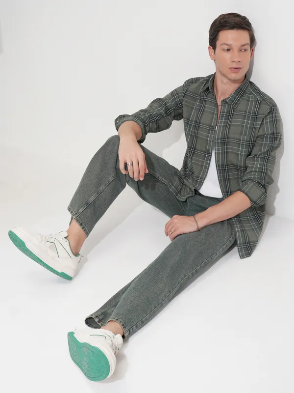 Highlander Men Olive Checked Slim Fit Casual Shirt