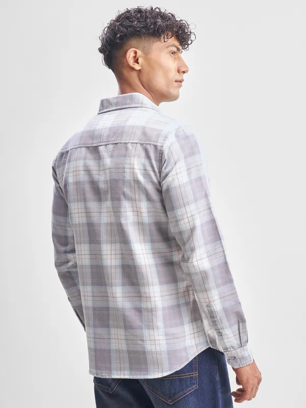Highlander Men Grey Checked Slim Fit Casual Shirt