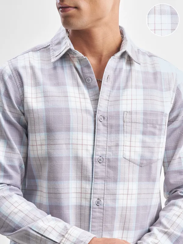 Highlander Men Grey Checked Slim Fit Casual Shirt