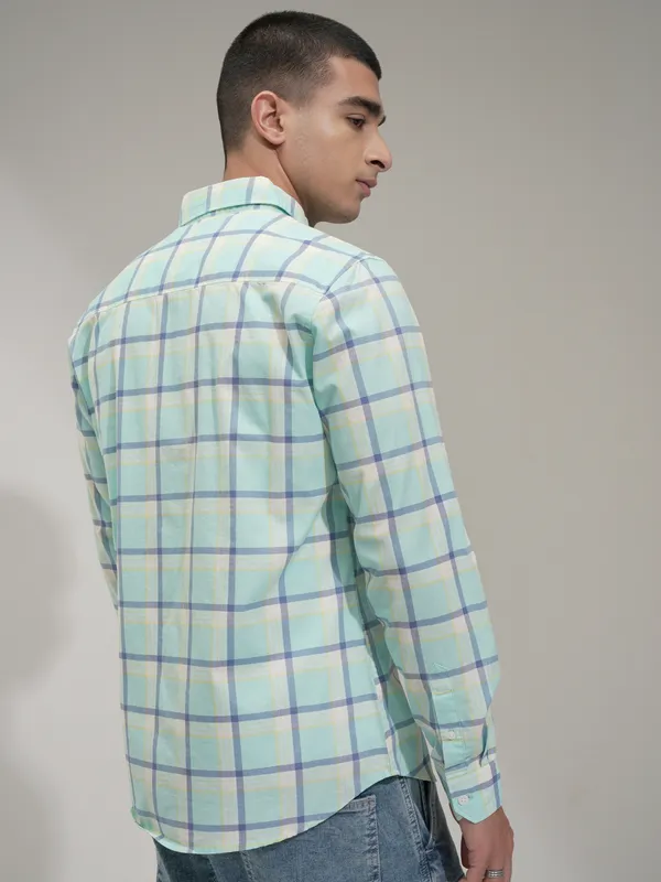 Highlander Men Teal Checked Slim Fit Casual Shirt