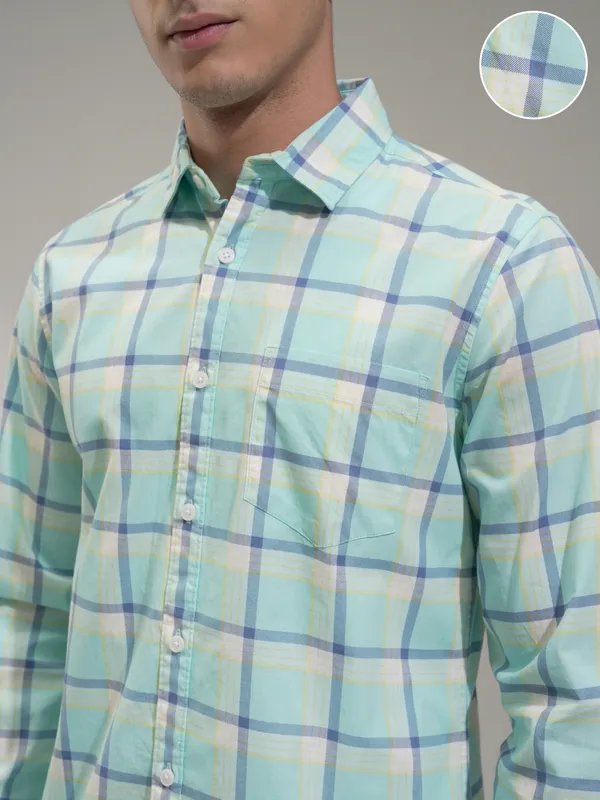 Highlander Men Teal Checked Slim Fit Casual Shirt